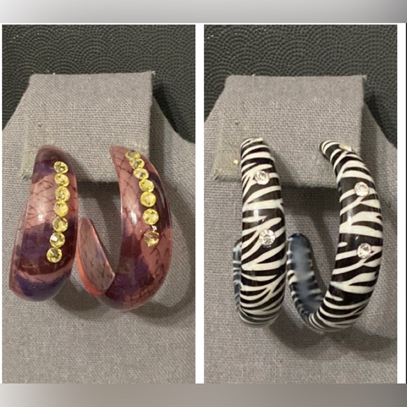 Set of 2 Hoop pierced Earrings with rhinestones - Picture 1 of 9